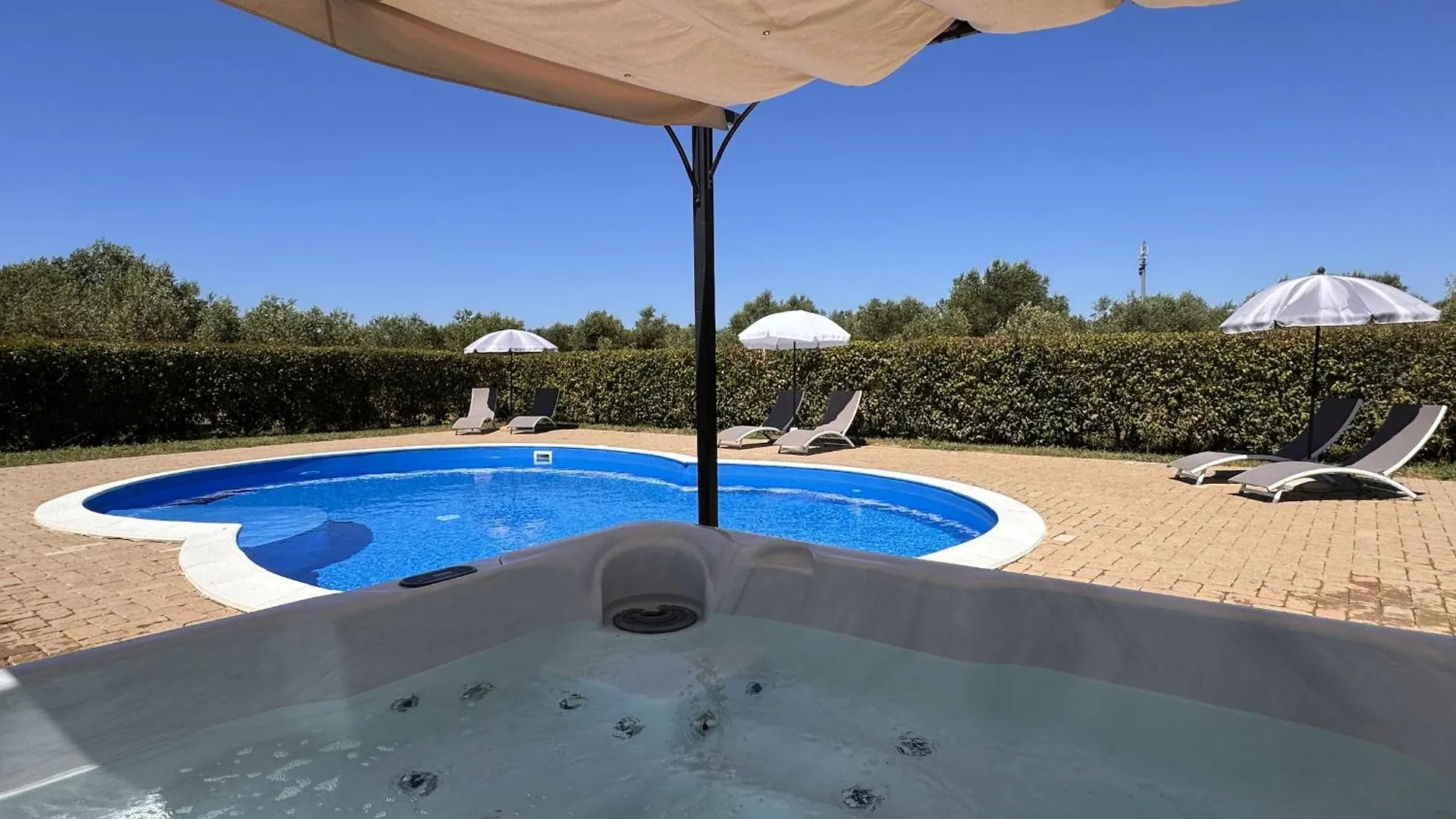 مزرعة للإقامة Agriturismo Podere I Ciliegi ريوتورتو